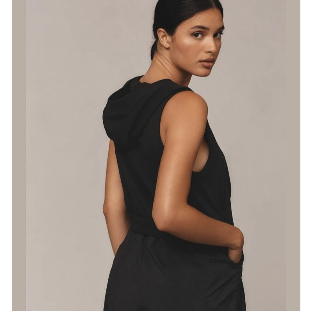 Anthropologie Black Sleeveless Romper With  Hood